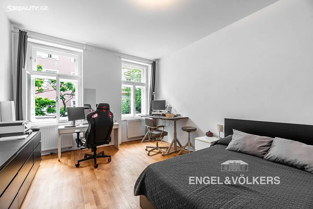 Pronájem bytu 3+1 105 m², Belgická, Praha 2 - Vinohrady