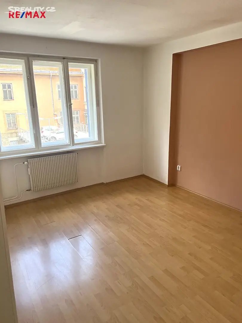 Pronájem bytu 3+1 85 m², Sadová, Třebíč - Horka-Domky