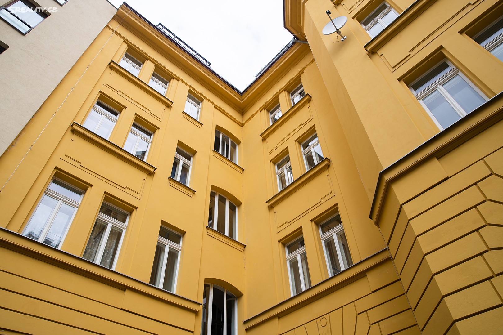 Pronájem bytu 3+kk 98 m², Štefánikova, Praha 5 - Smíchov