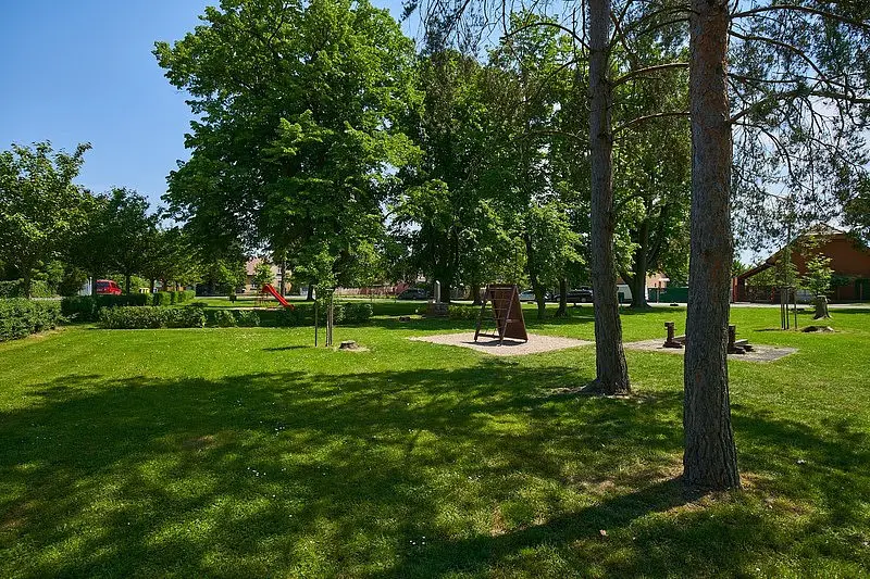 U Parku, Hovorčovice, okres Praha-východ