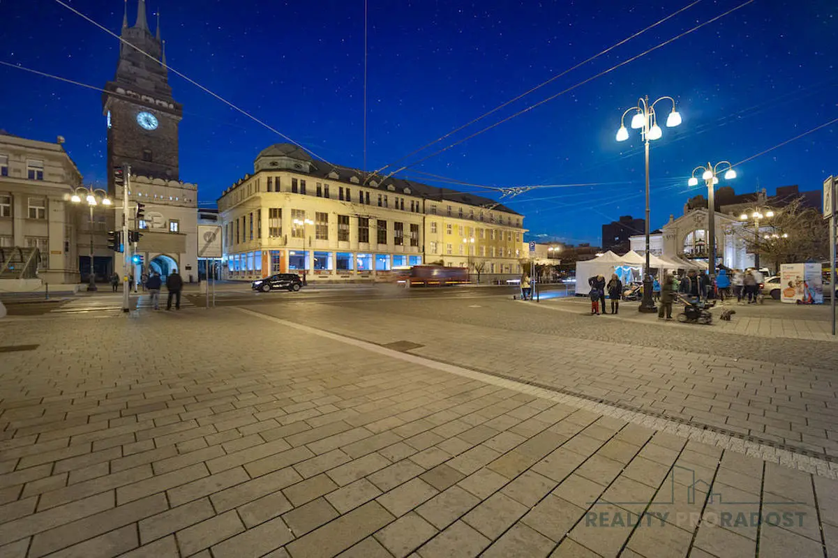 Smetanovo náměstí, Pardubice - Zelené Předměstí