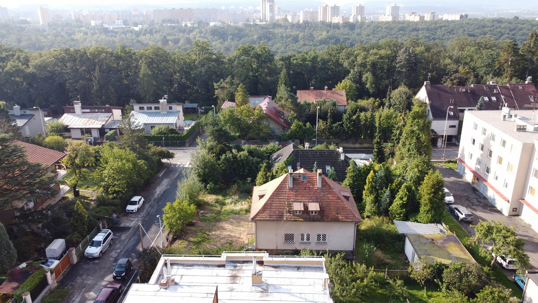 Polední, Praha 4 - Hodkovičky