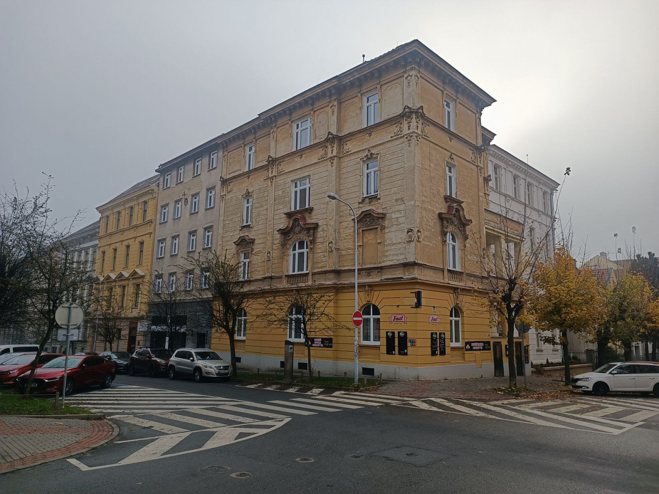 Jana Uhra, Brno - Veveří