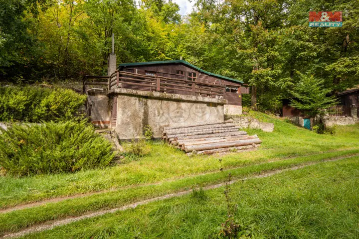 Trněný Újezd, Mořina, Beroun