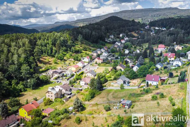 Na Čechách, Děčín