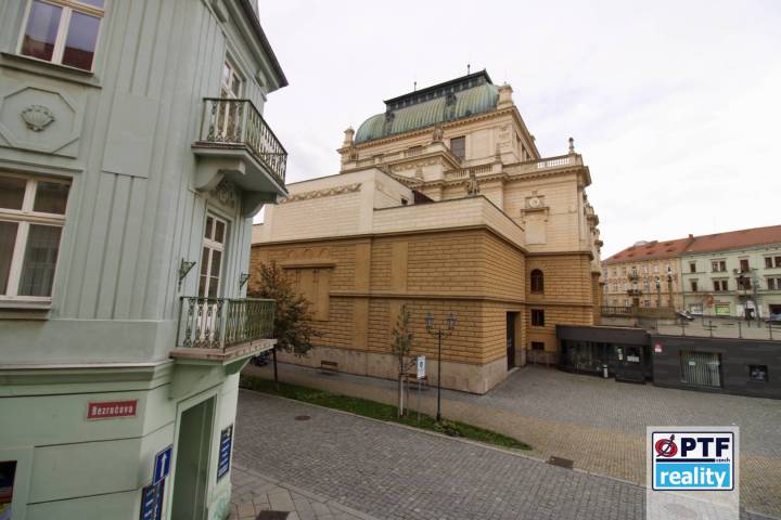 Bezručova, Plzeň, Plzeň-město