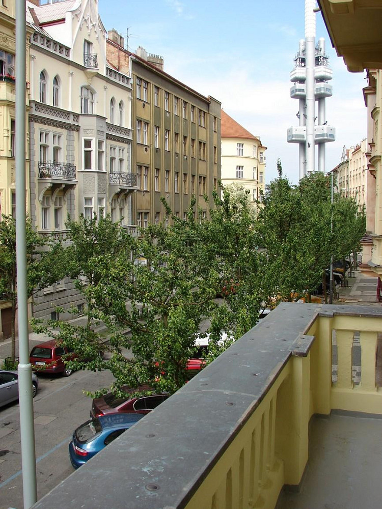Krkonošská, Praha 2 - Vinohrady