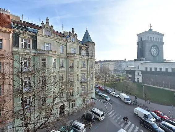 náměstí Jiřího z Poděbrad, Praha 2 - Vinohrady