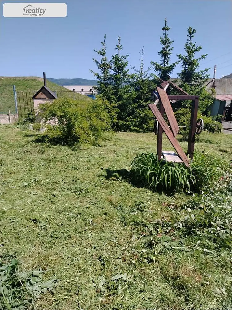 Hřbitovní, Novosedlice, okres Teplice