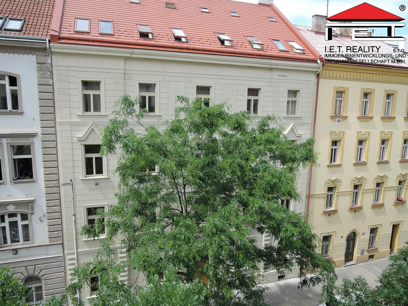 Březinova, Praha 8 - Karlín