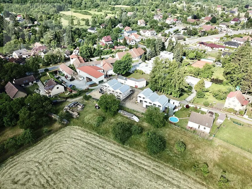 Letohradská, Kamenice - Ládví, okres Praha-východ