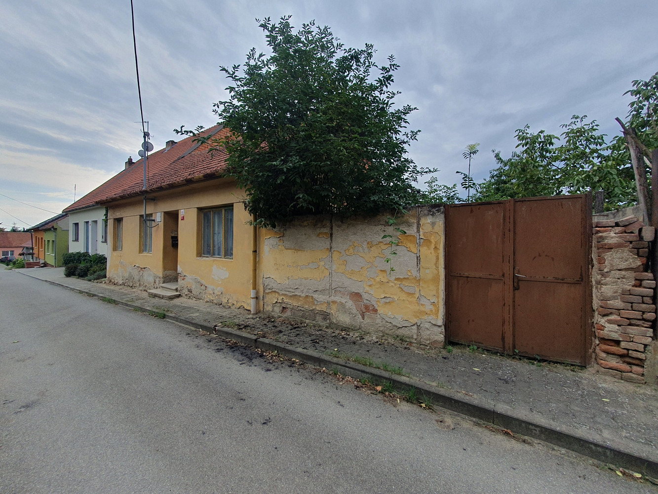 Ulička, Ořechov, okres Brno-venkov