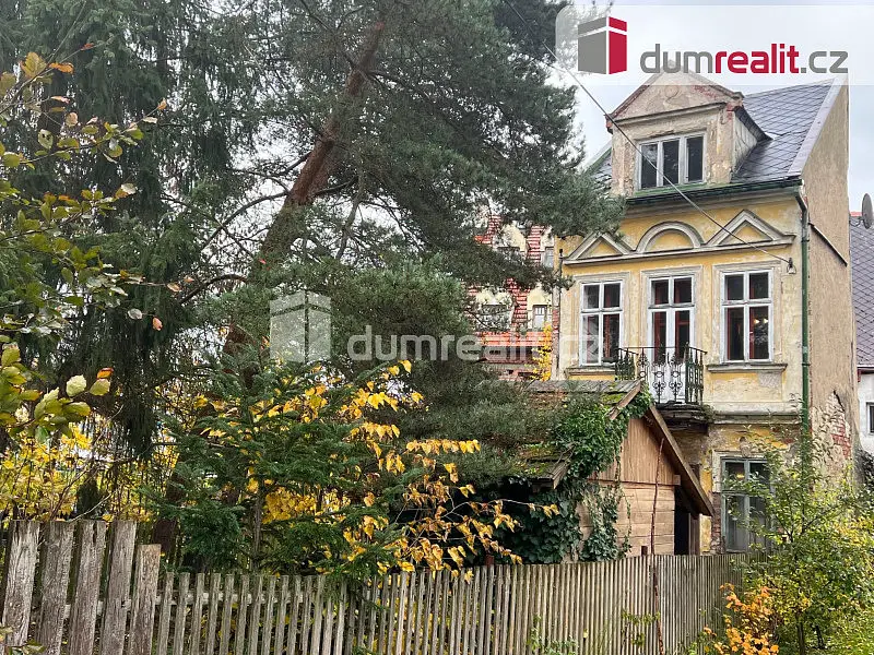 Školní, Ostrov, okres Karlovy Vary