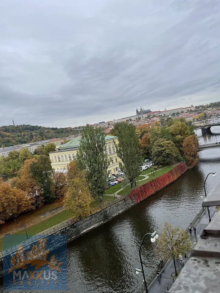 Masarykovo nábřeží, Praha 1 - Nové Město