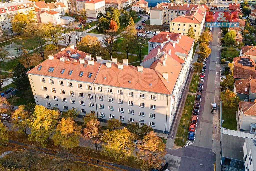 Rumunská, Znojmo