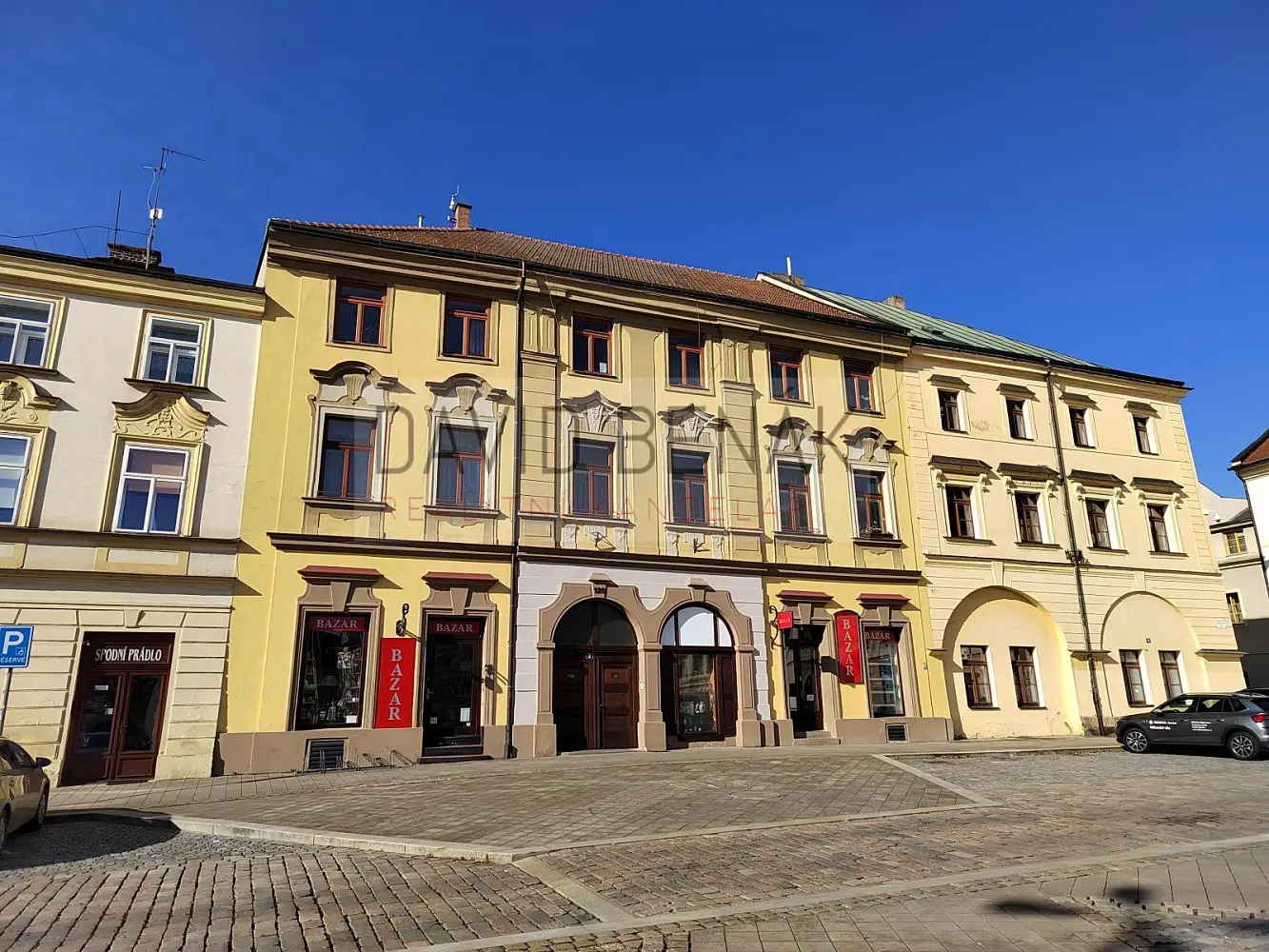 Dlouhá, Hradec Králové