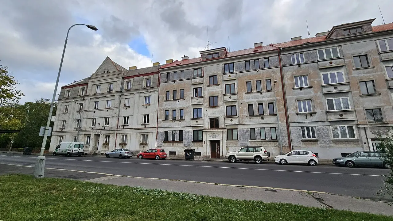 Děčínská, Ústí nad Labem - Střekov