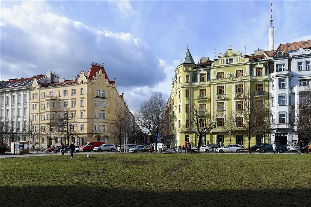 náměstí Jiřího z Poděbrad, Praha 3 - Vinohrady, okres Praha