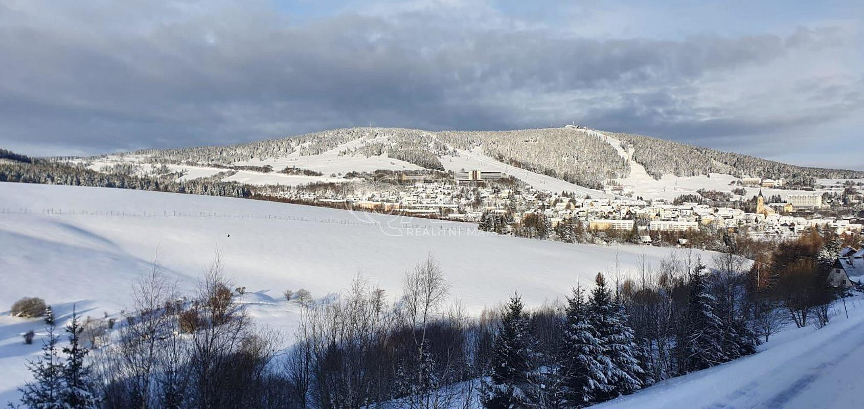 Loučná pod Klínovcem, okres Chomutov