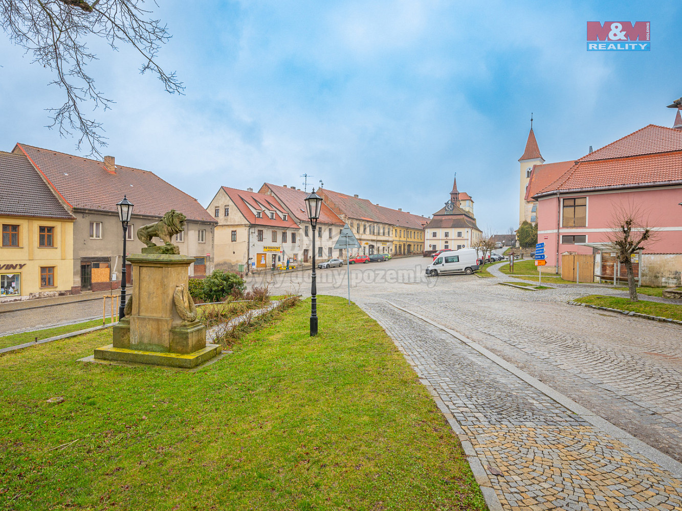 Zámecké náměstí, Načeradec, okres Benešov