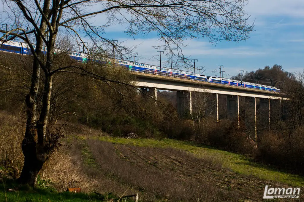 TGV viaduc de la Drée
