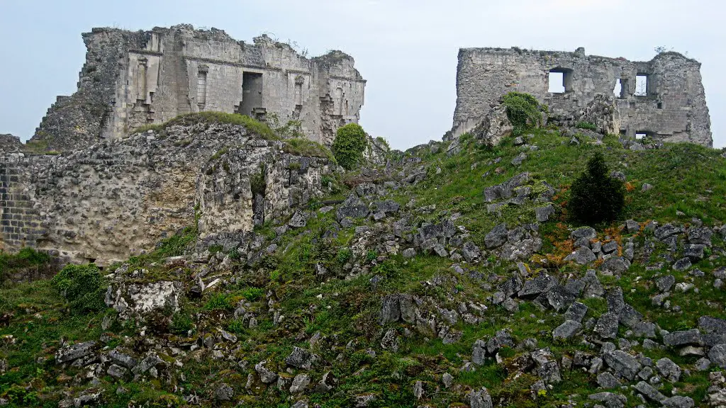 Coucy-Le-Château.....................Le Chateau fort