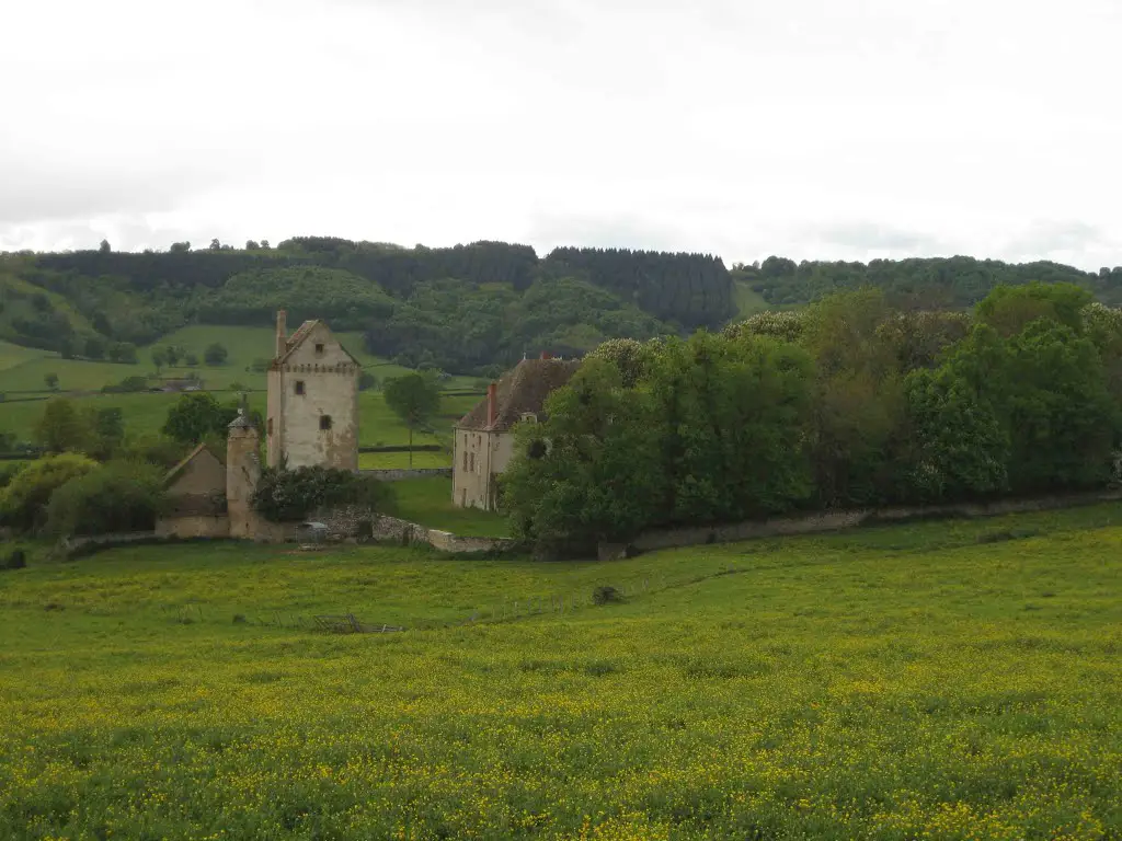 St Privé, Château