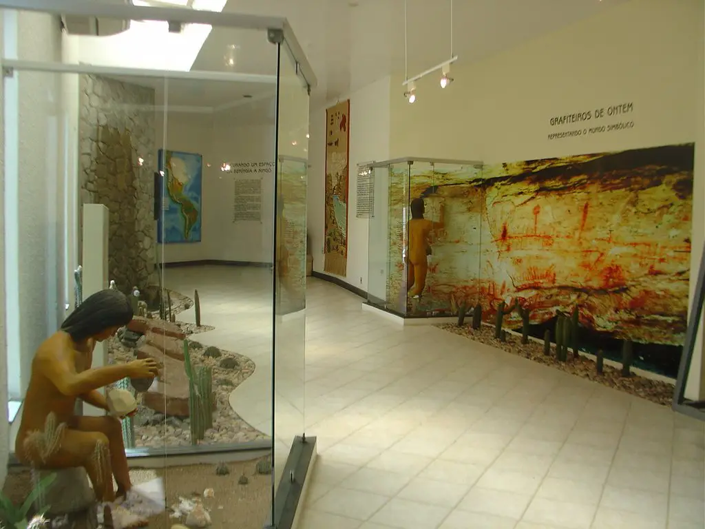 Interior do Museu de Arqueologia de Xingó - Sergipe | Mapio.net