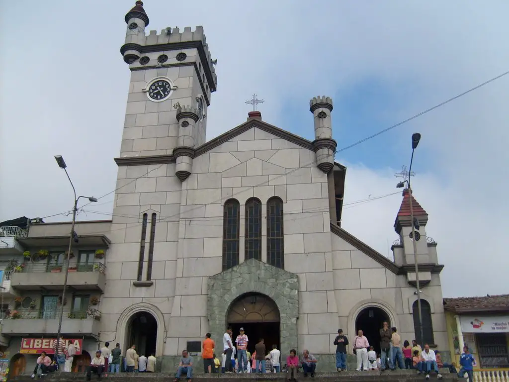 Iglesia - San Antonio de Prado. | Mapio.net