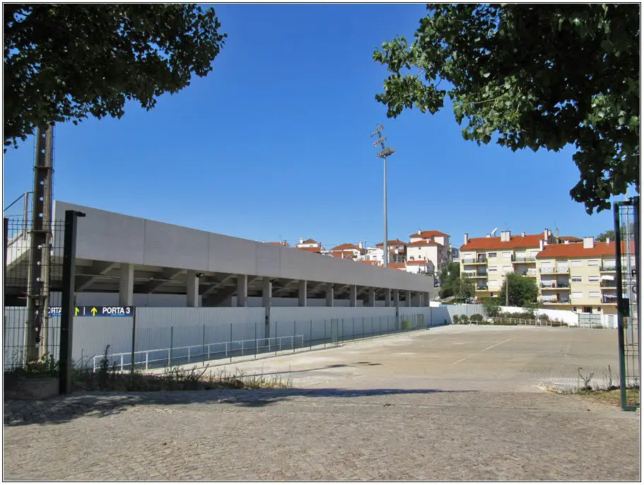 Rua Dom Bosco - Estádio António Coimbra da Mota