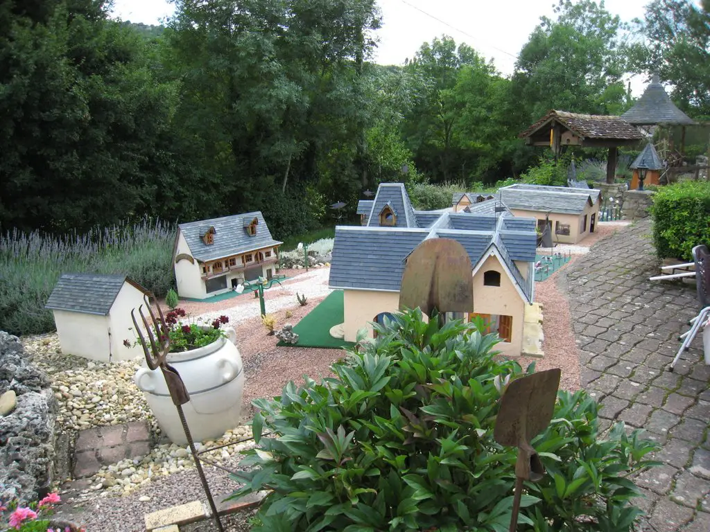 Village miniature.