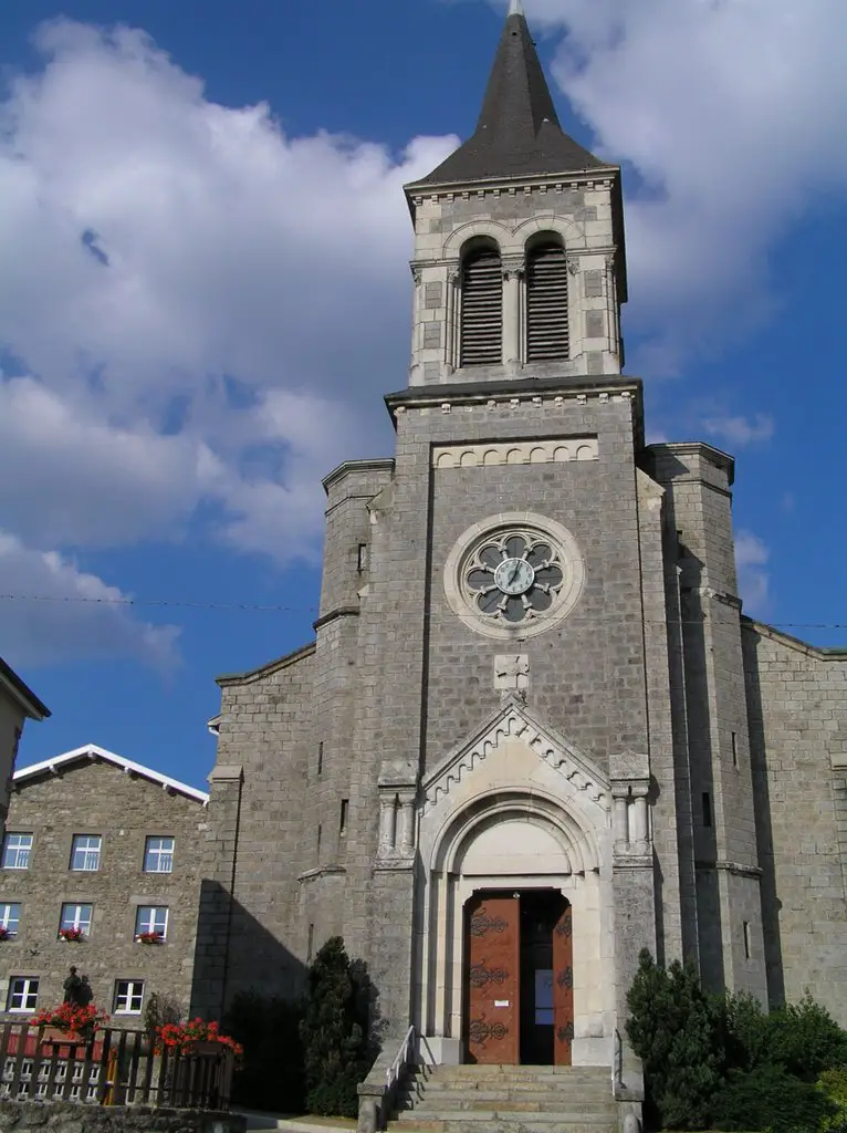 Eglise de St Romain les Atheux
