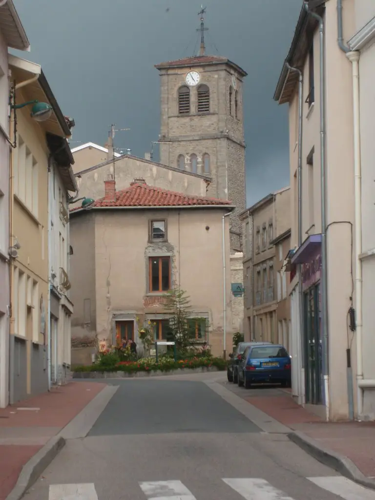 kościół w Chazelles sur Lyon