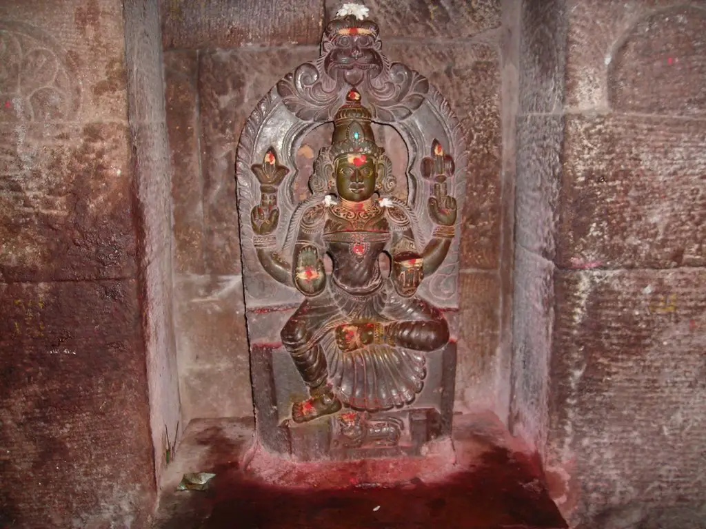 alampur temple