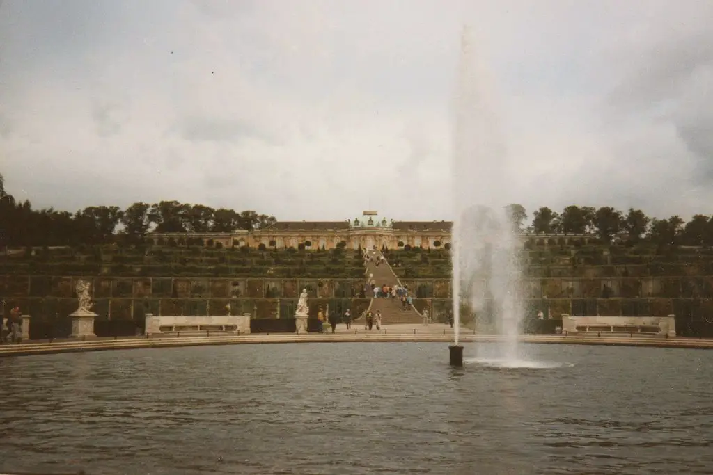 Berlin 1990 / Potsdam  -  Schloss Sanssouci