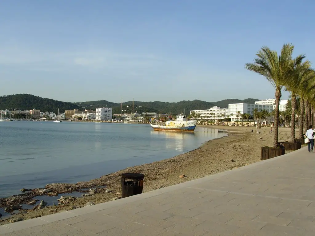 paseo maritimo de Sa Antoni de Portmany,Ibiza