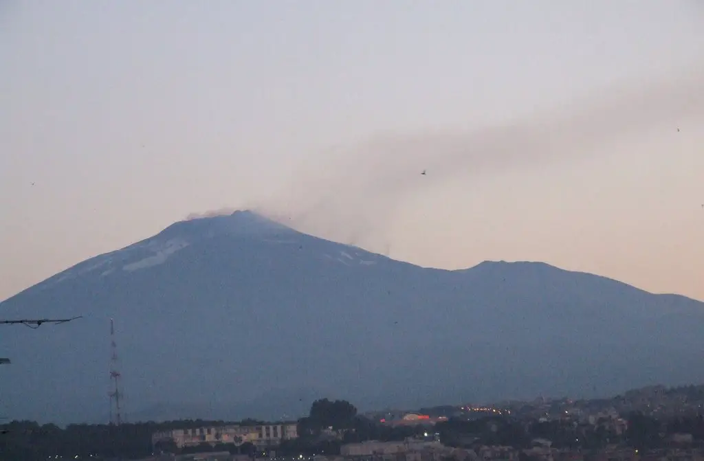 Etna_Volcano-Catania-Sicilia-Italy-Castielli_CC0_HQ