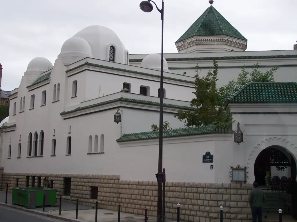 مسجد باريس)اول مسجد بني في باريس) paris Mezquta 1