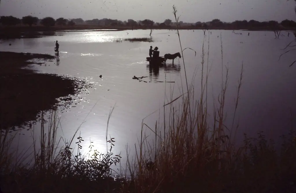 Bittou , Burkina (déc 1983)