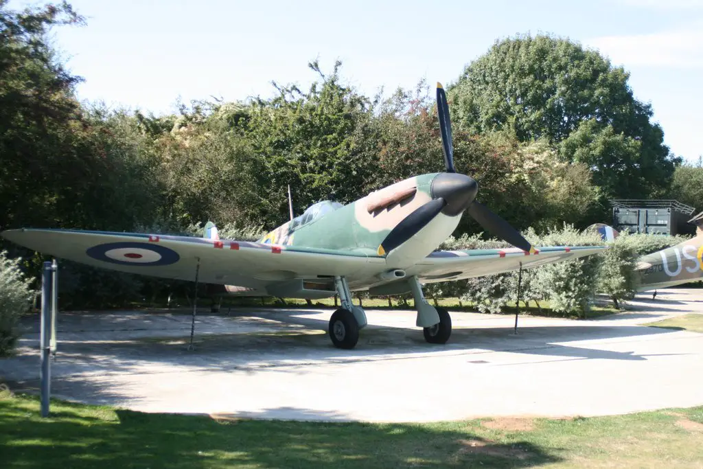 Spitfire MkIX (I think)