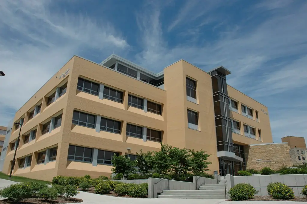 Eaton Hall, KU School of Engineering | Mapio.net