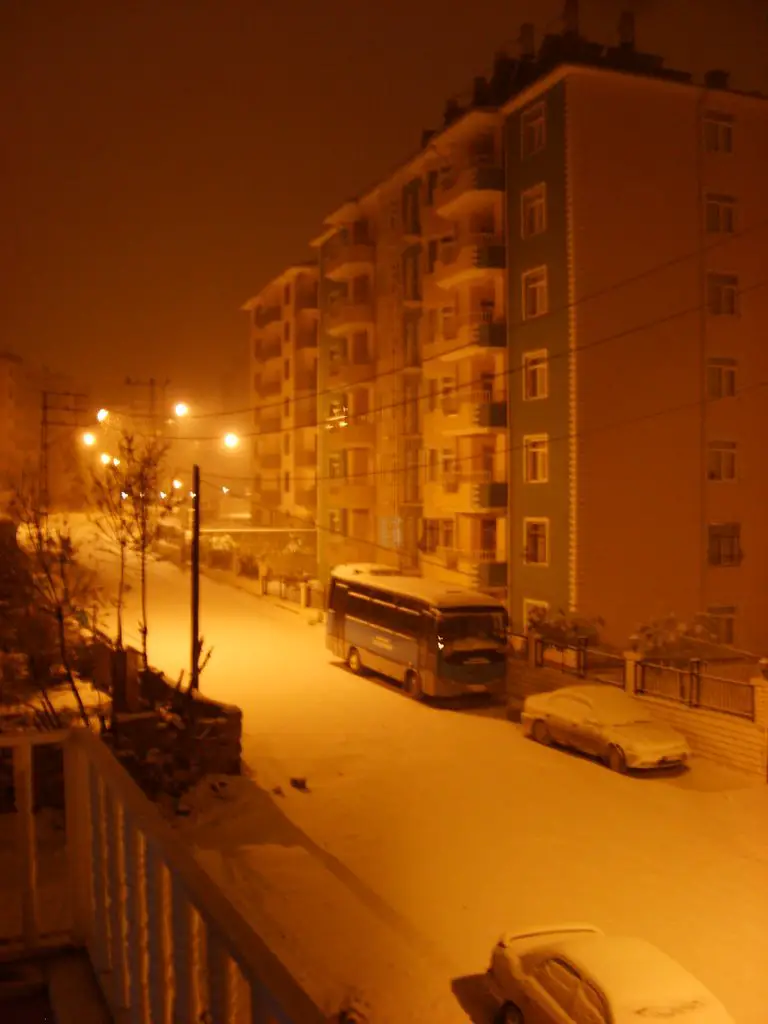 Van'da Karlı Gece