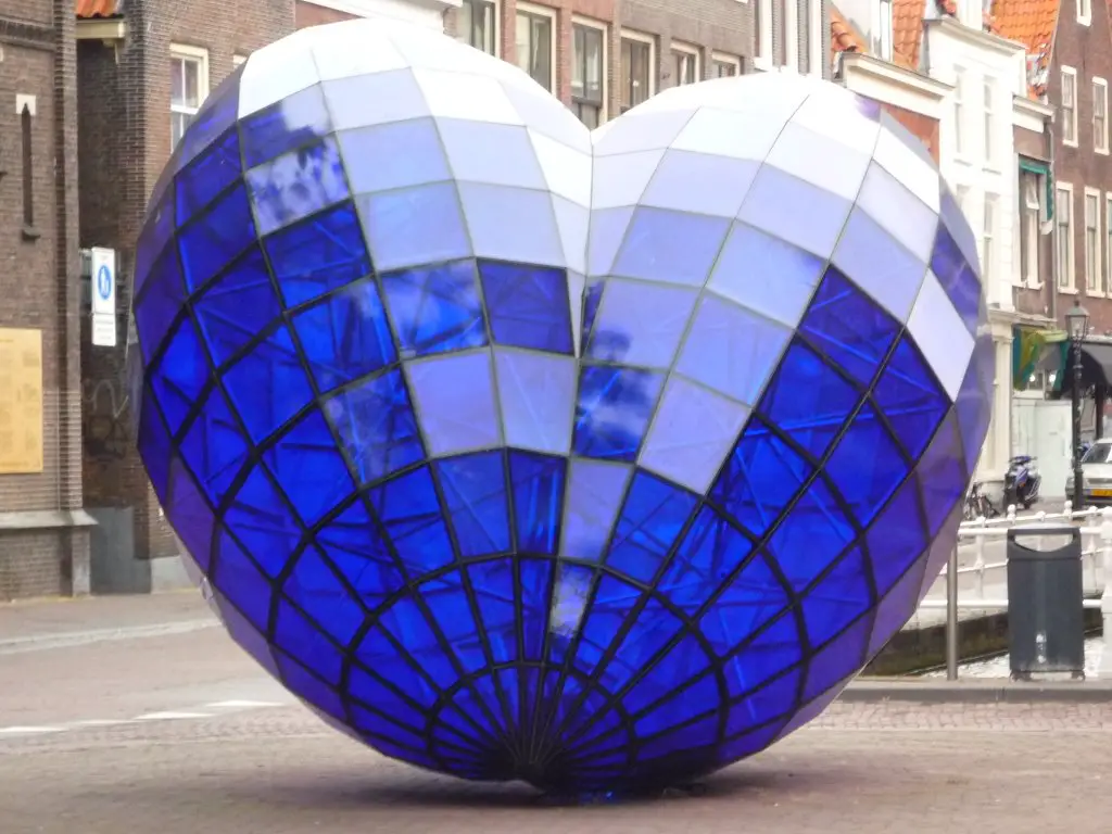 Blue Heart - Corazón Azúl - Delft - Holland - Holanda - Netherlands