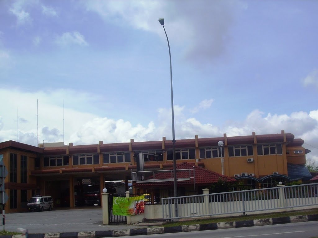 Balai Bomba Dan Penyelamat Shah Alam Mapio Net
