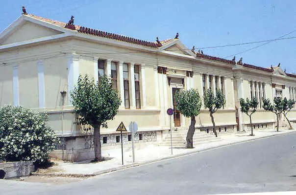Lavrio 1st Public school