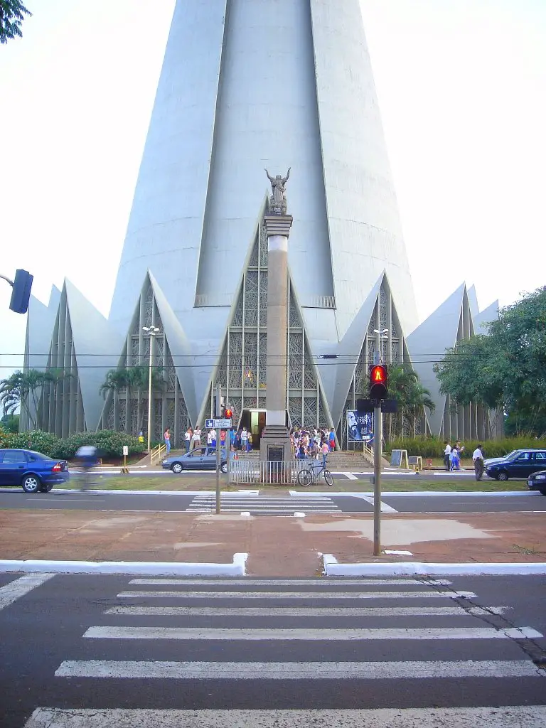 Catedral by Stella Brazil