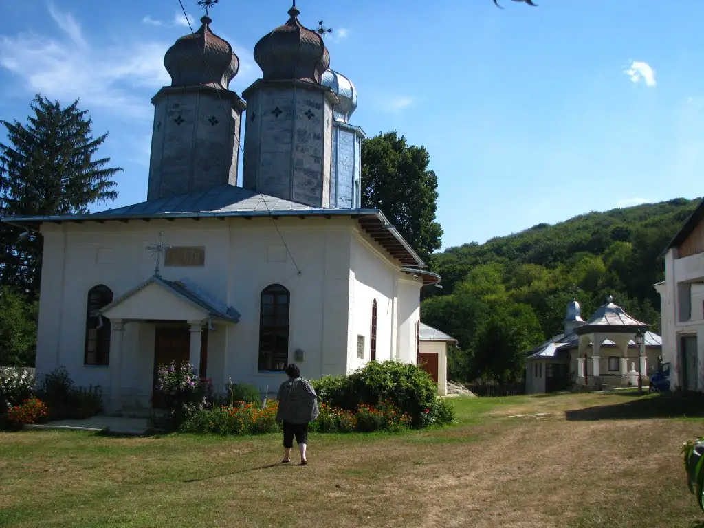 Mănăstirea Barbu