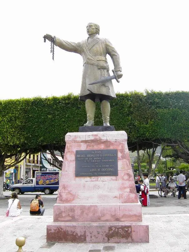 Acambaro Gto, Monumento a Miguel Hidalgo y Costilla