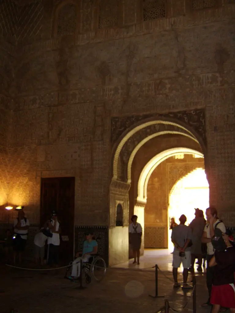 Inside Alhambra 5