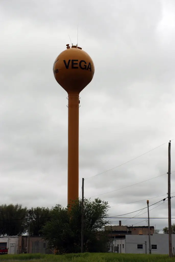 Vega, Texas water tower